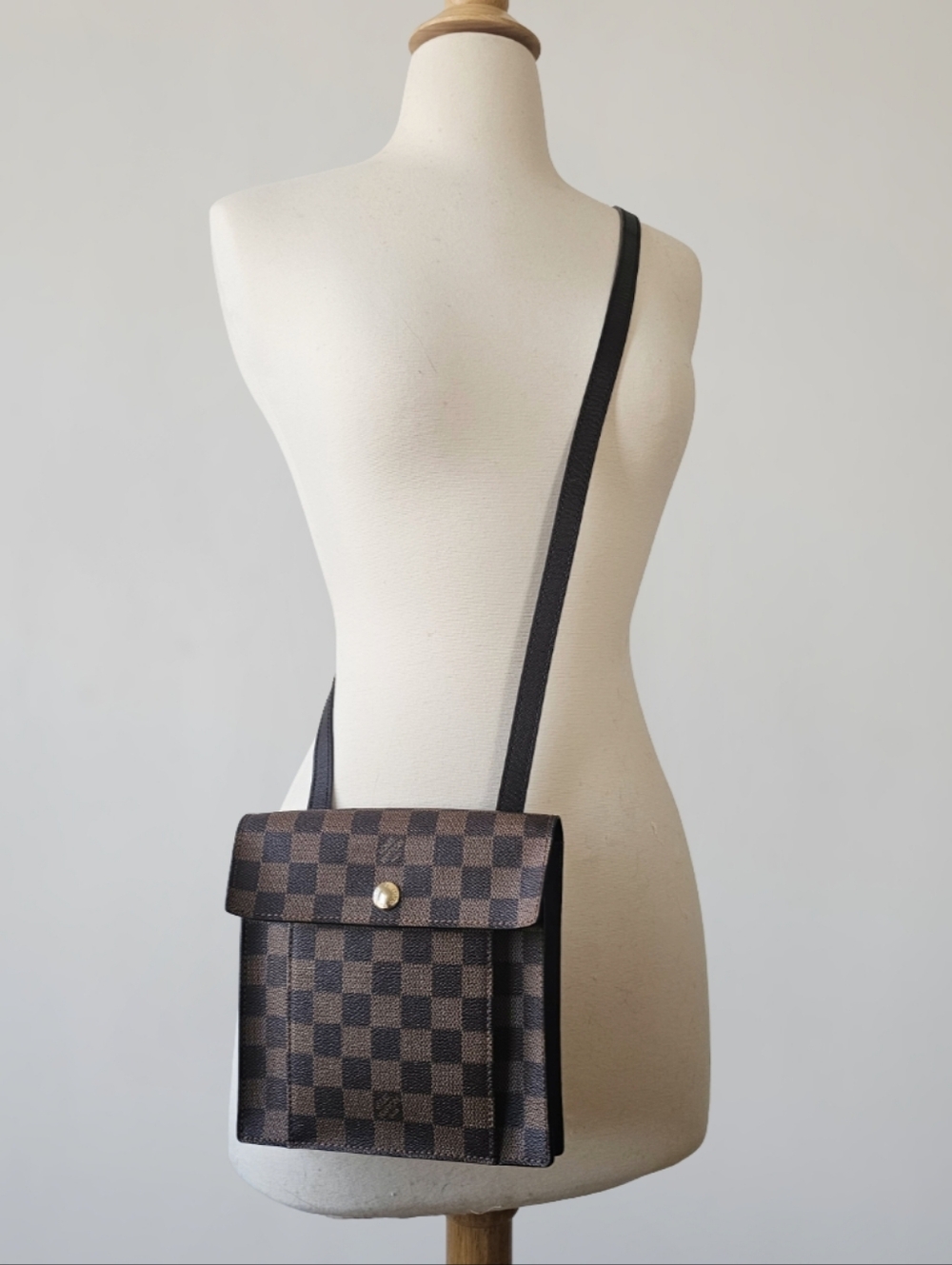 Louis Vuitton DE Pimlico PM
